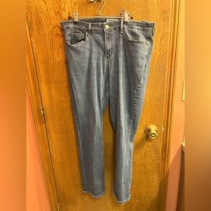 Levi's Women's Light Blue Skinny Jeans